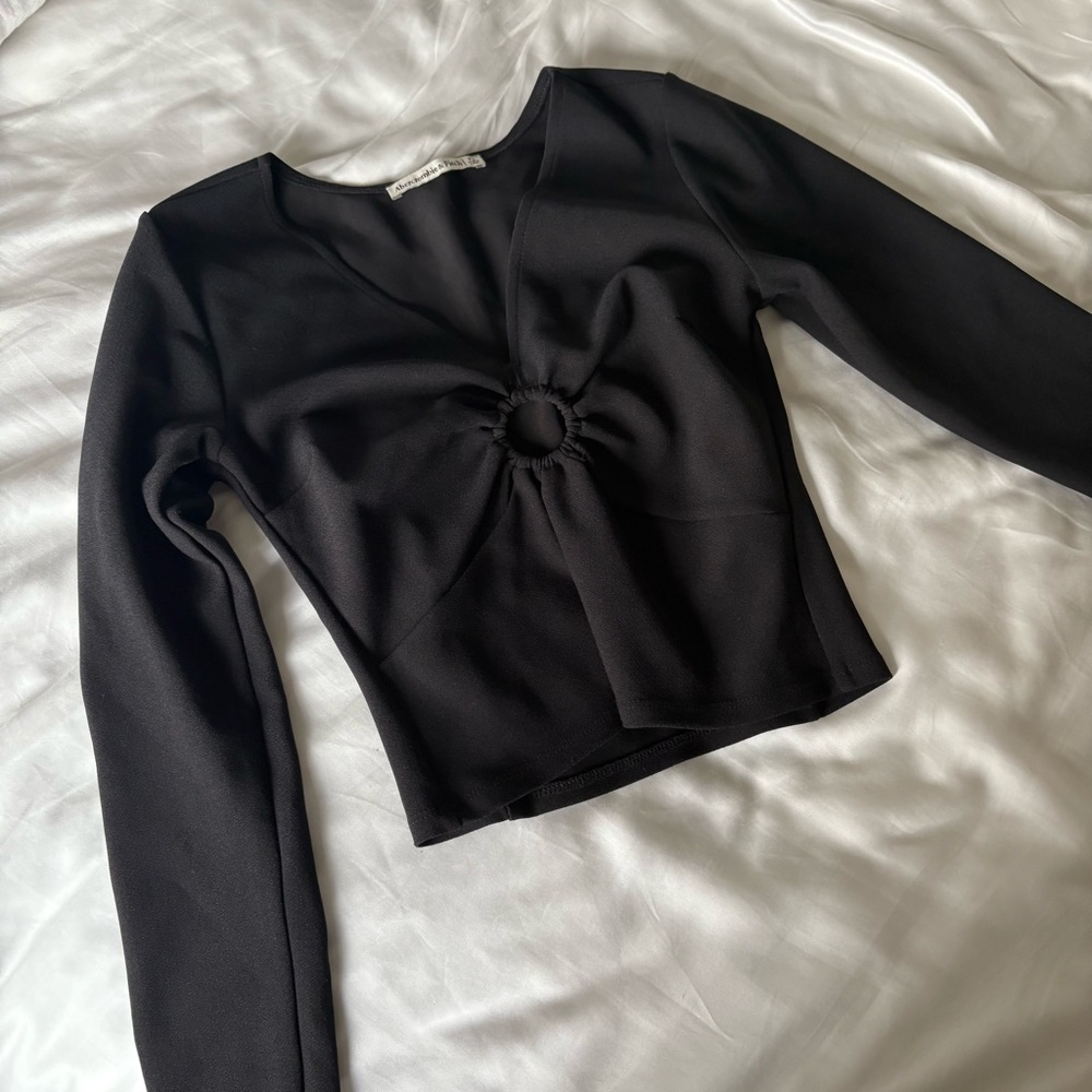 Abercrombie & Fitch Black Gathered Front Blouse